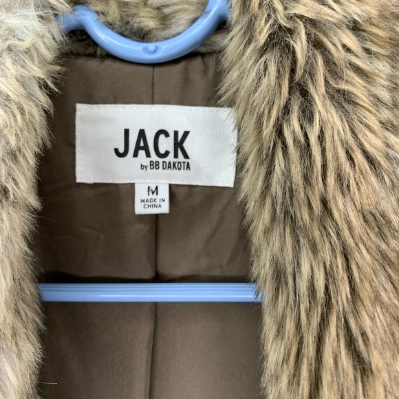 JACK BB DAKOTA Size M Brown Open Faux Fur Vest - Picture 2 of 4